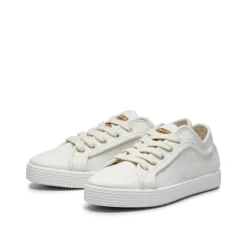 Aari Hemp White Sneaker