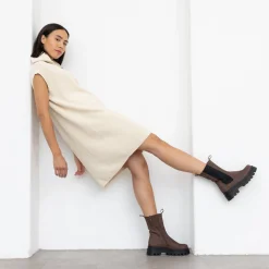 Auri Chocolate Chelsea Boot