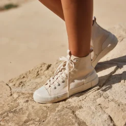 Cloe Hemp Off White Sneaker