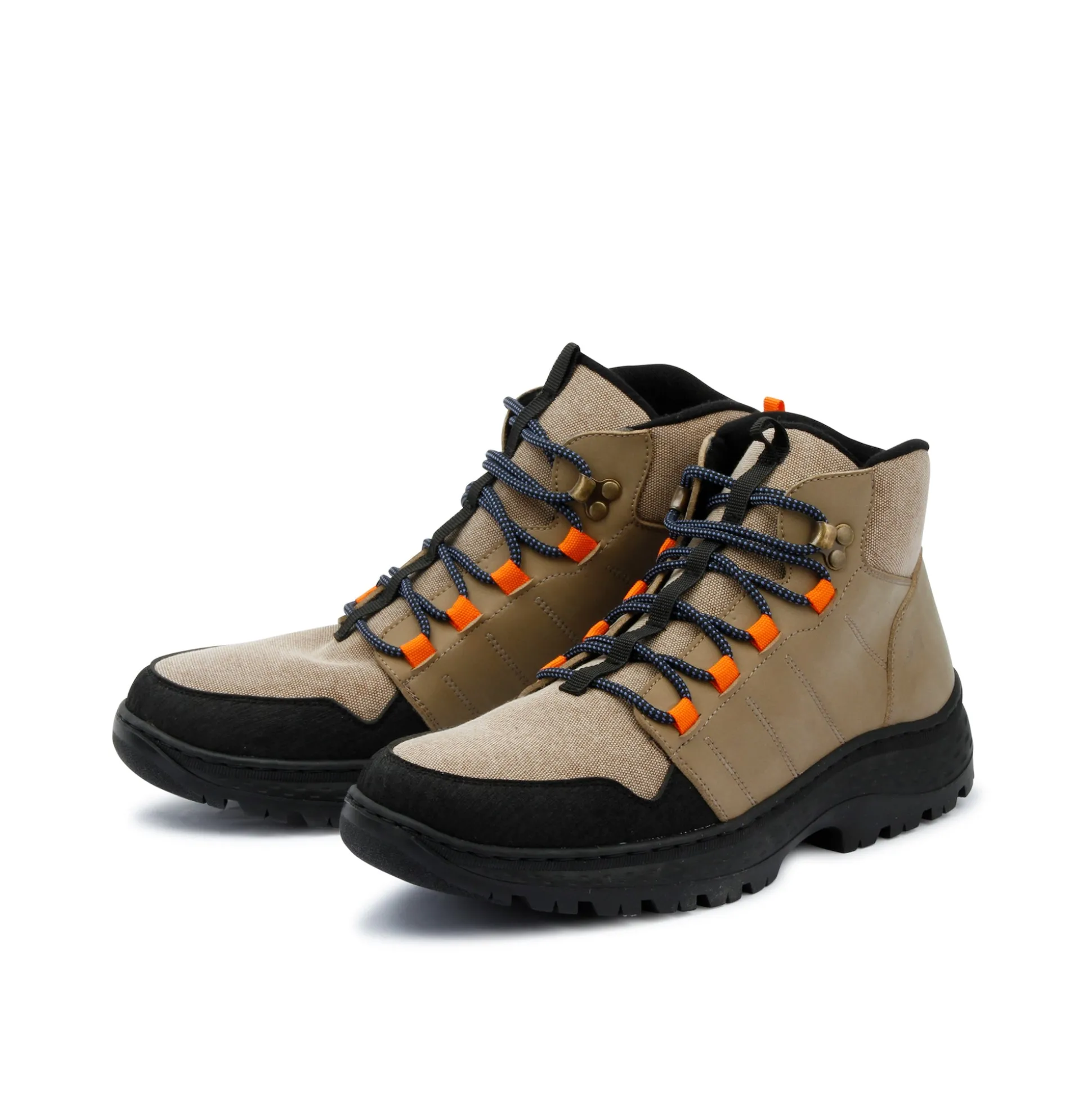Hiking Vegan Beige Bootie