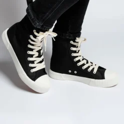 Hilda Hemp Bootie Black