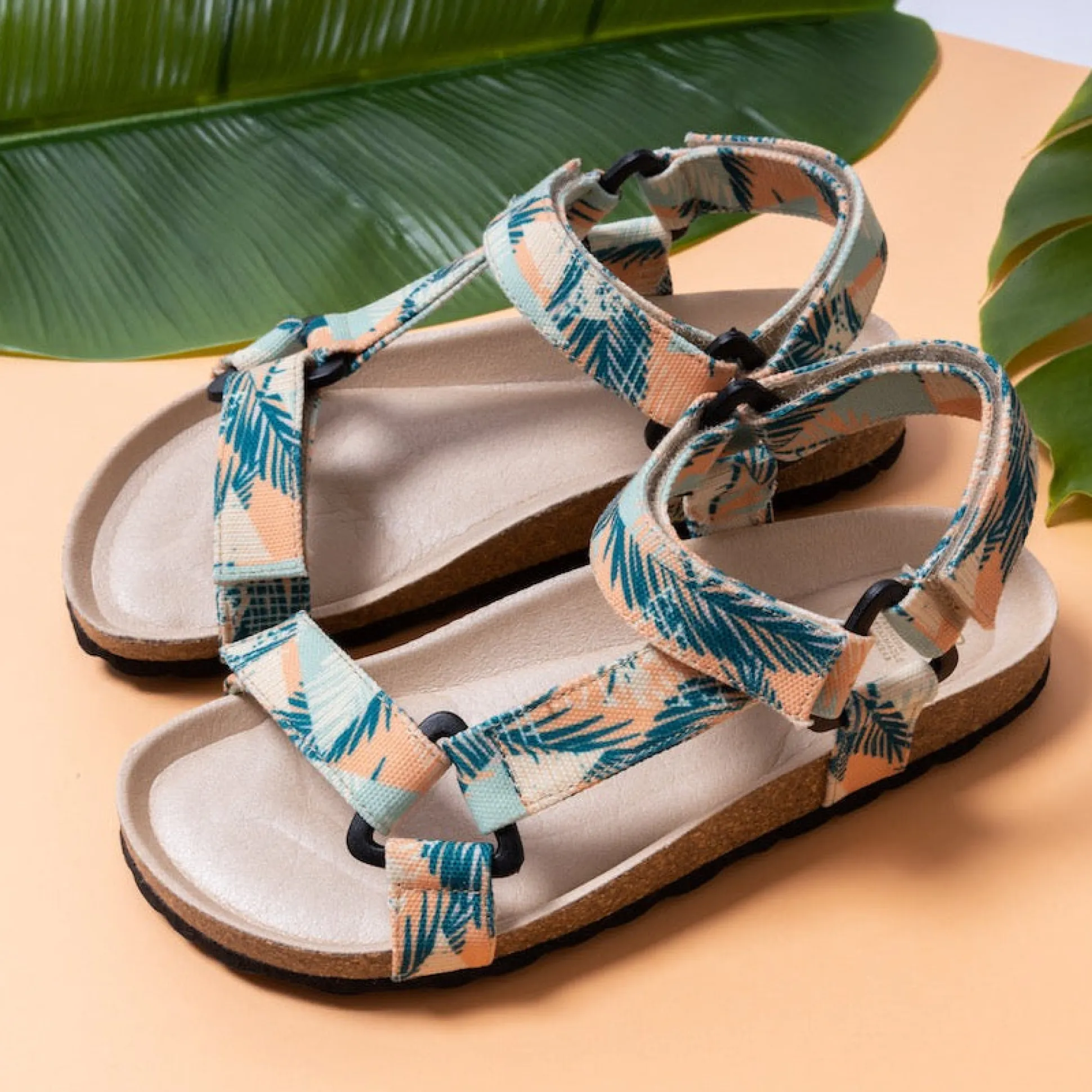 Leo Sandal Beach