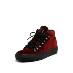 Smilla Velvet Berry Sneaker