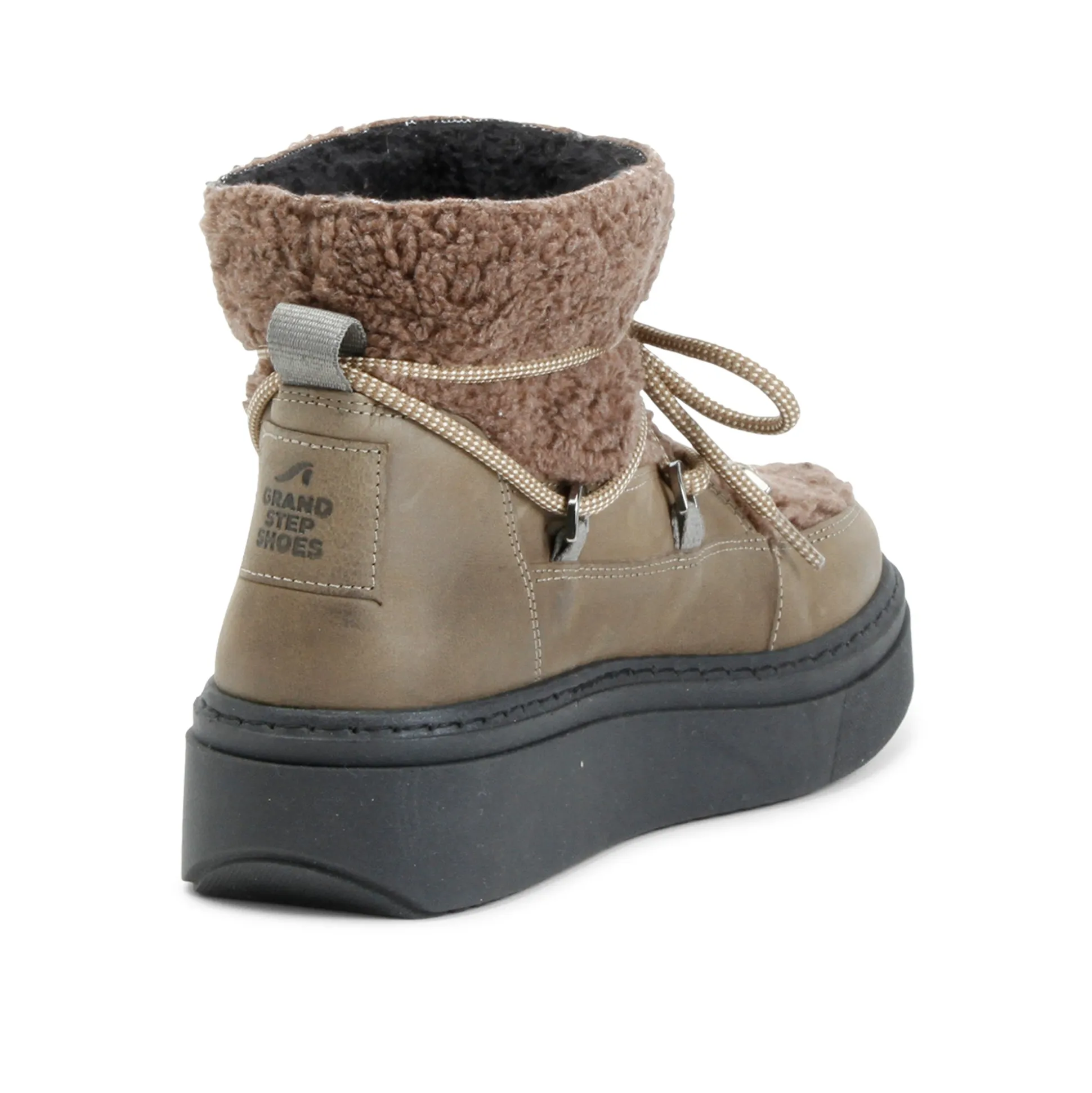Svea Furry Olive Winter Bootie