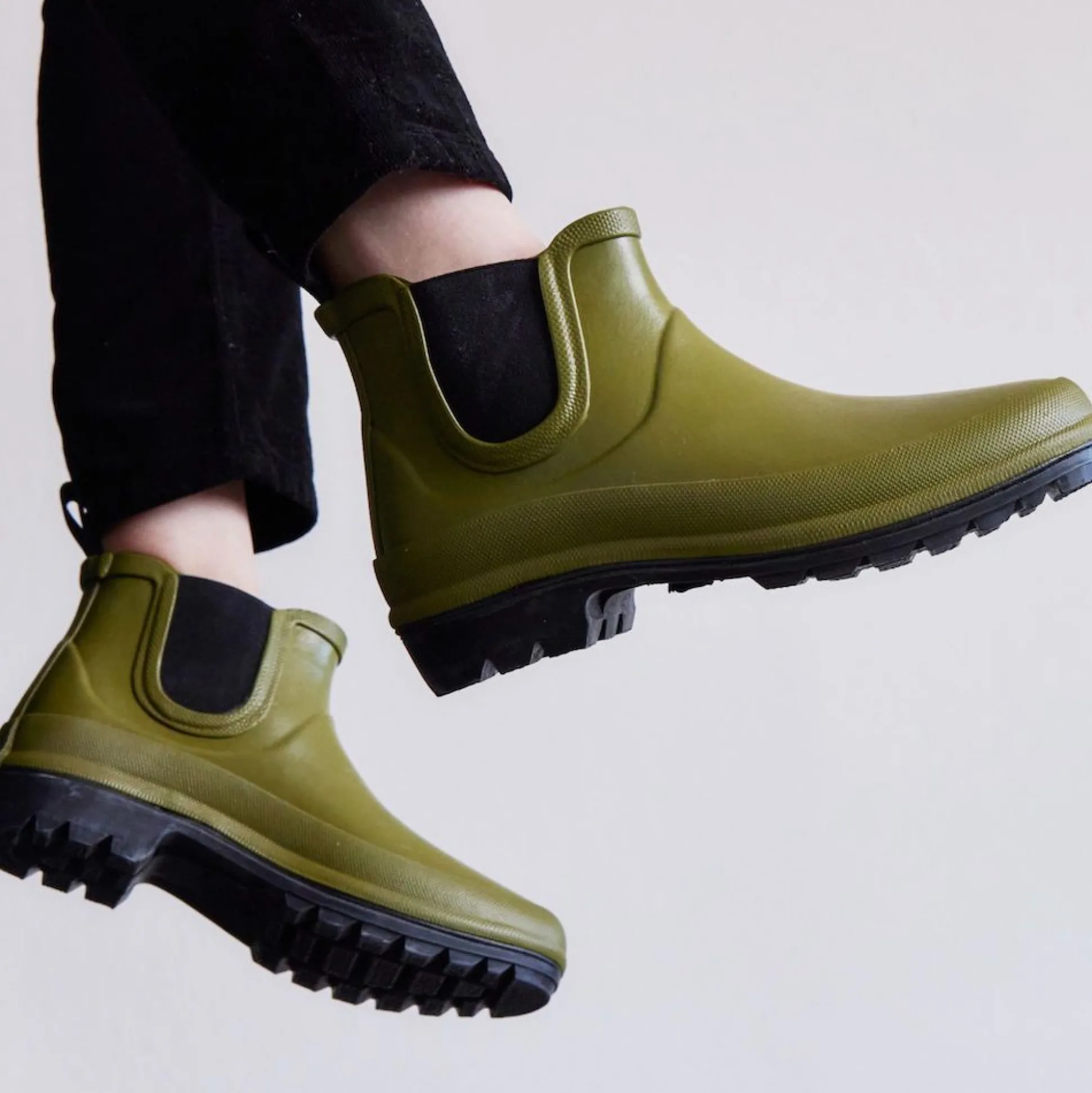Vickie Olive Rubber Boot