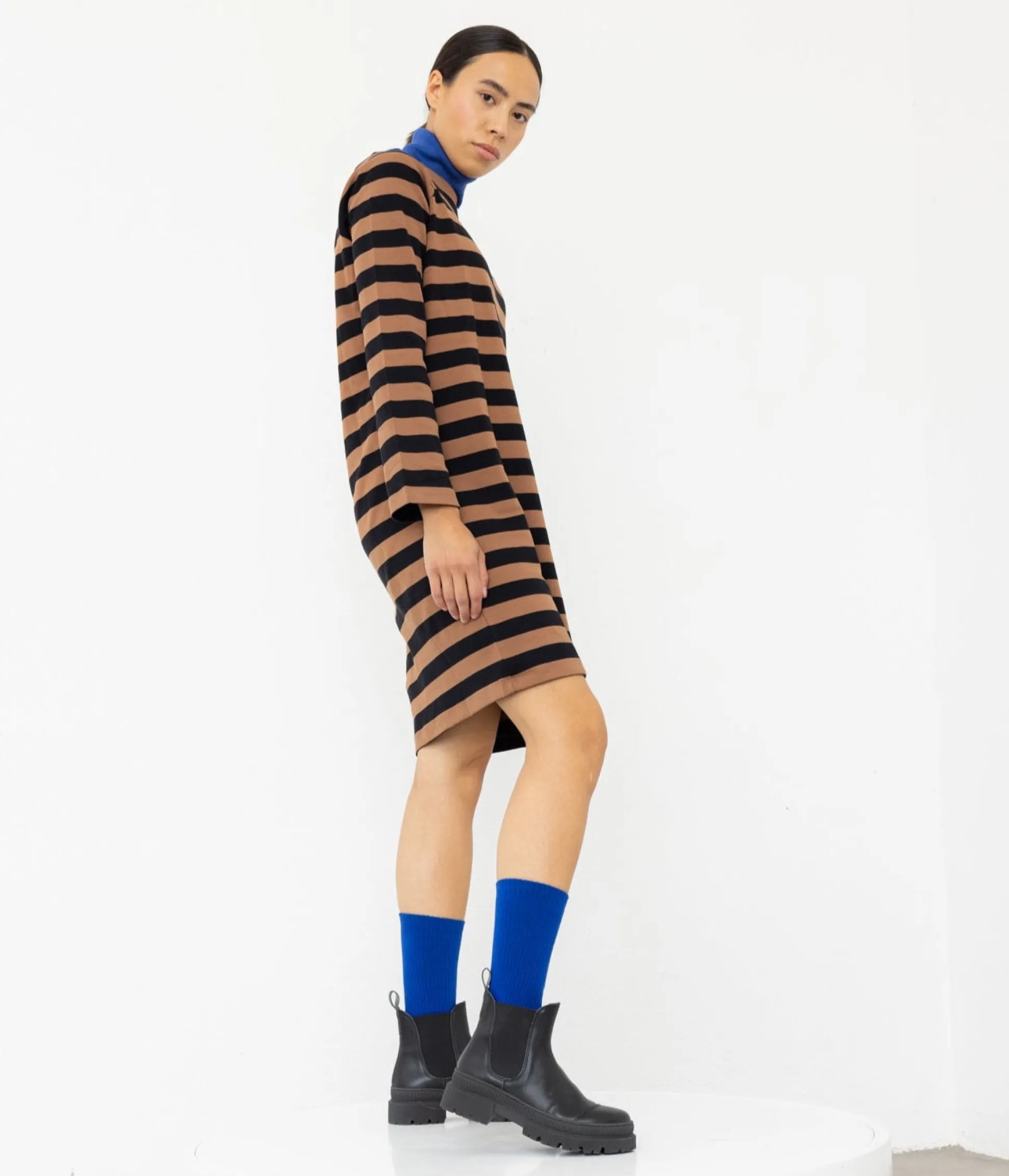 Yola Black Vegan Chelsea Boot